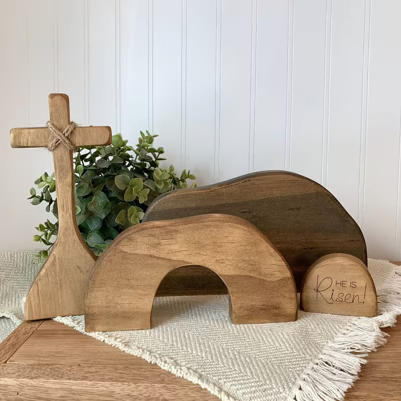 Christelijke Paasdecoratie Hout – “Hij is Opgestaan” Opstandingsscène met Kruis en Engel | Landelijke Farmhouse Paasdecoratie voor Huis